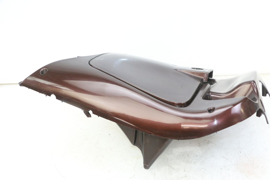 photo de INNER LEGSHIELD APRILIA SCARABEO GT TOURING 125 (1999 - 2005) - Fixing points details