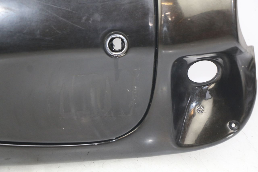 photo de INNER APRON APRILIA SCARABEO 100 (2003 - 2012) - Distinctive features