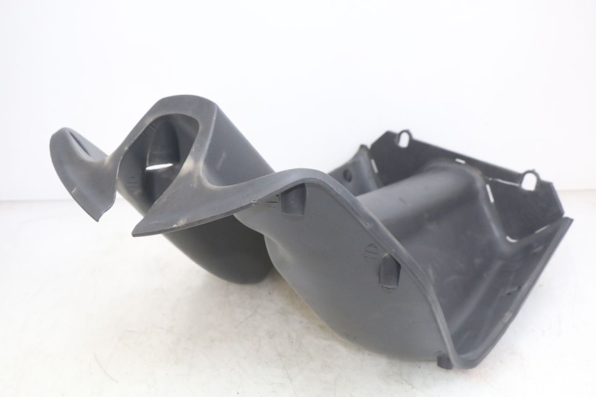 photo de INNER FAIRING HONDA SCV LEAD 100 (2003 - 2007) - Technical close-up