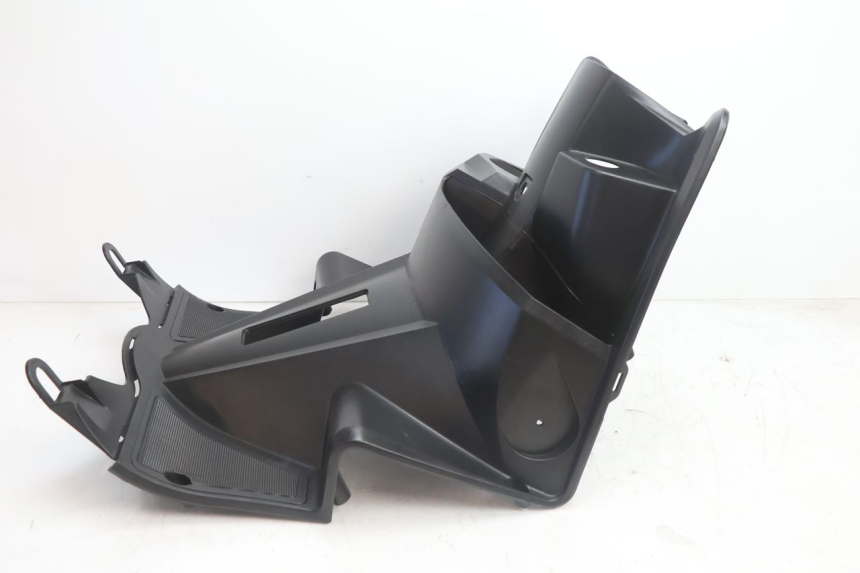 photo de INNER LEGSHIELD VASTRO STREET S 50 (2016 - 2021) - Fixing points details