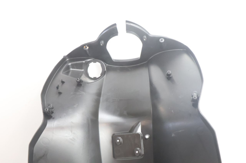 photo de INNER LEGSHIELD PEUGEOT STREETZONE NAKED 2T 50 (2014 - 2018) - Supplementary product photo