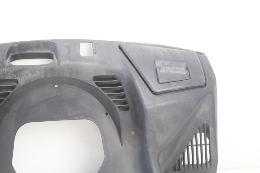 photo de INNER LEGSHIELD UPPER SUZUKI BURGMAN EXECUTIVE ABS 650 (2006 - 2012) - Alternative perspective