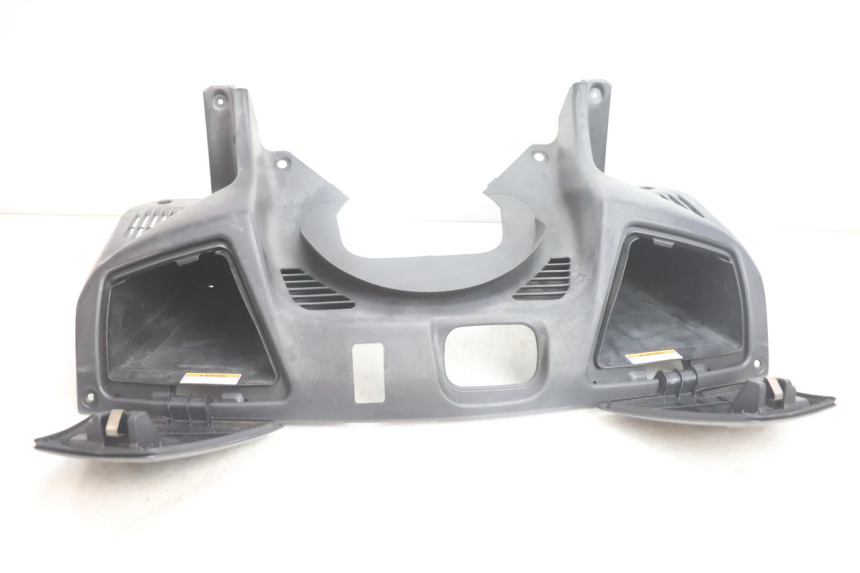 photo de INNER LEGSHIELD UPPER SUZUKI BURGMAN EXECUTIVE ABS 650 (2006 - 2012) - Zoom on usage condition