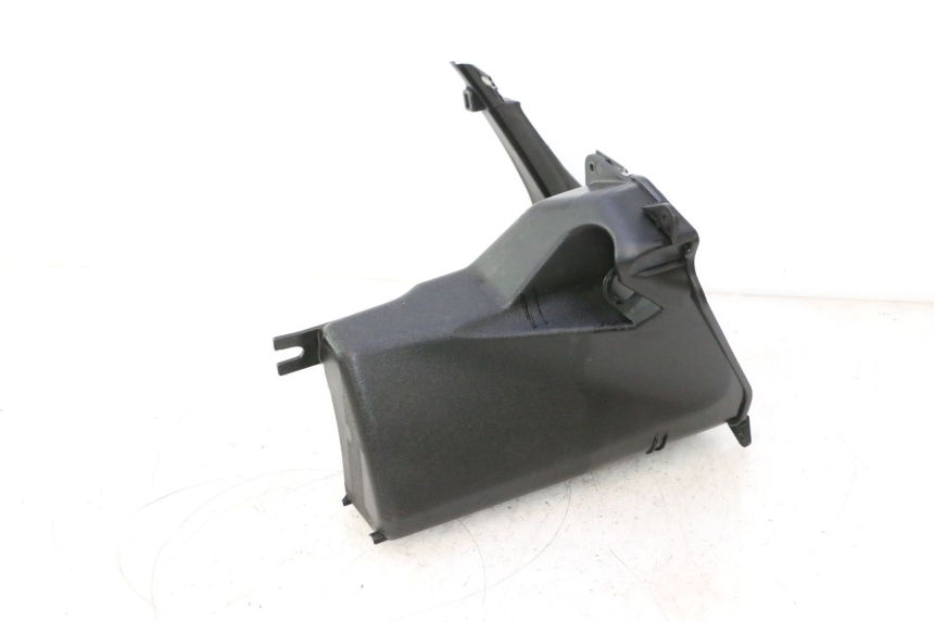 photo de INNER LEGSHIELD UPPER HONDA FJS SILVER WING SILVERWING 400 (2005 - 2008) - Component detail