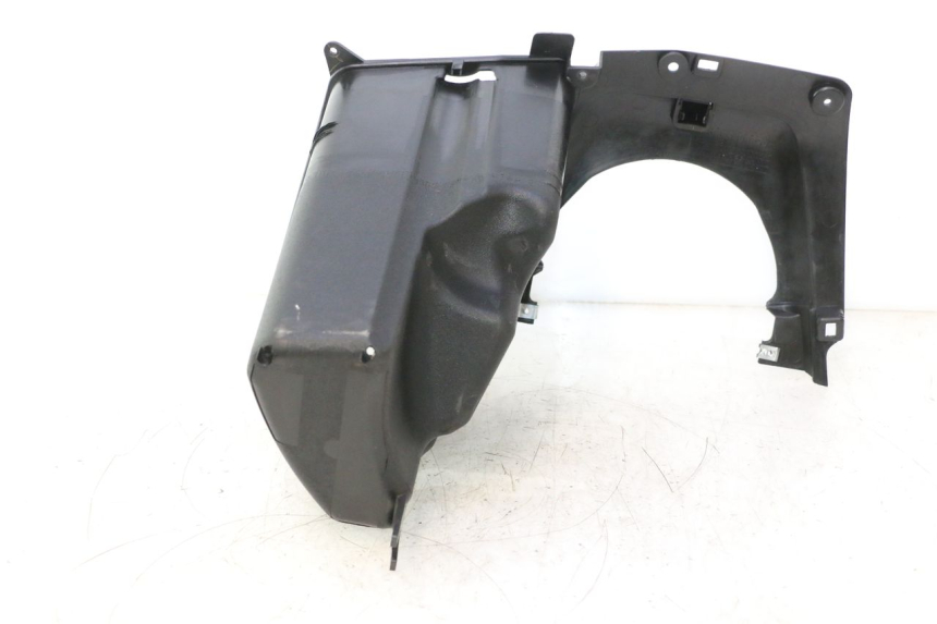 photo de INNER LEGSHIELD UPPER HONDA FJS SILVER WING SILVERWING 400 (2005 - 2008) - Fixing points details