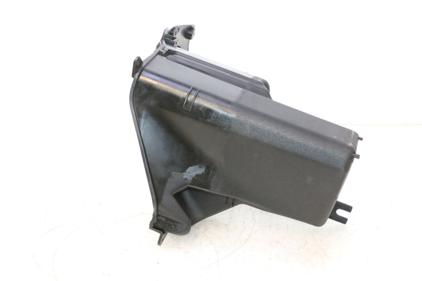 photo de INNER LEGSHIELD UPPER HONDA FJS SILVER WING SILVERWING 400 (2005 - 2008) - Surface and material condition