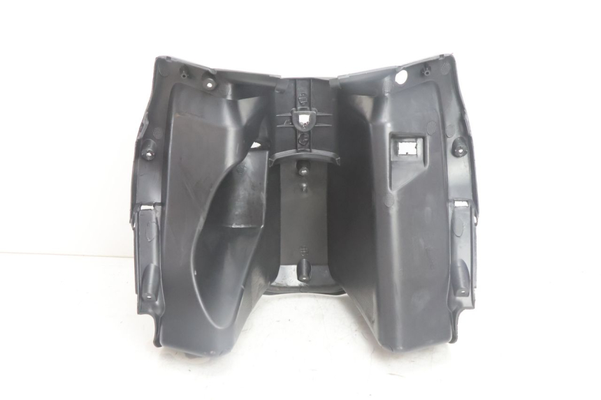 photo de INNER LEGSHIELD UPPER JM MOTORS SANTANA EVO 50 (2024 - 2026) - Fixing points details