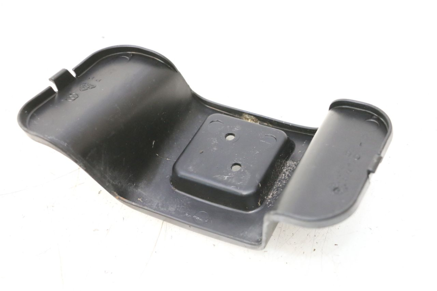 photo de INNER LEGSHIELD UPPER GILERA STALKER 50 (2004 - 2014) - Zoom on usage condition