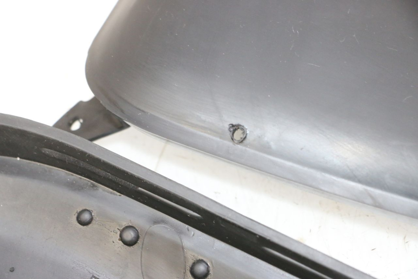 photo de INNER LEGSHIELD UPPER YAMAHA X-MAX XMAX 125 (2010 - 2013) - Alternative perspective