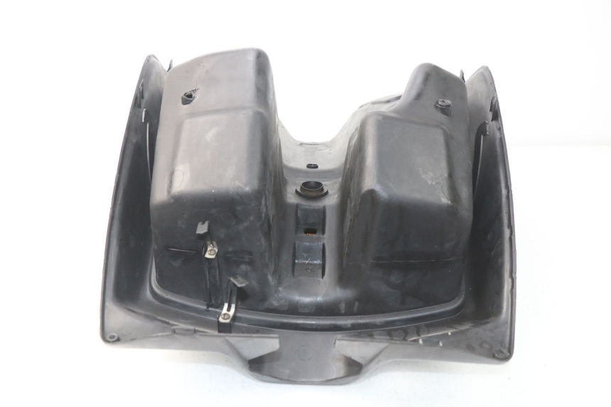 photo de INNER LEGSHIELD PEUGEOT SV 50 (1992 - 2004) - Checked used part