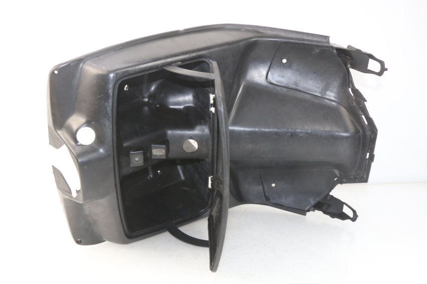 photo de INNER LEGSHIELD PEUGEOT SV 80 (1993 - 1997) - Additional view of the item