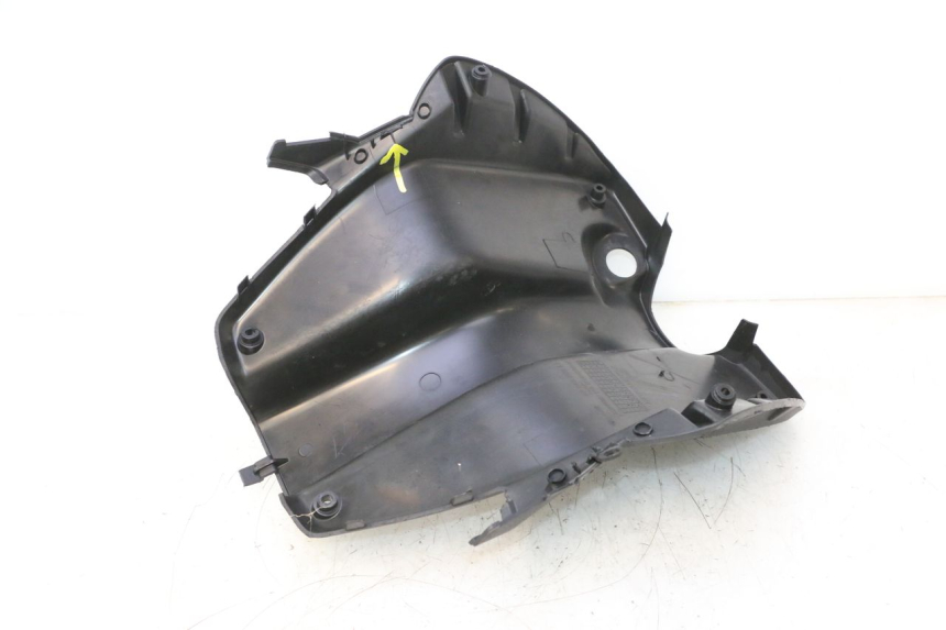 photo de INNER LEGSHIELD PEUGEOT TREKKER 50 (1995 - 2004) - Zoom on usage condition