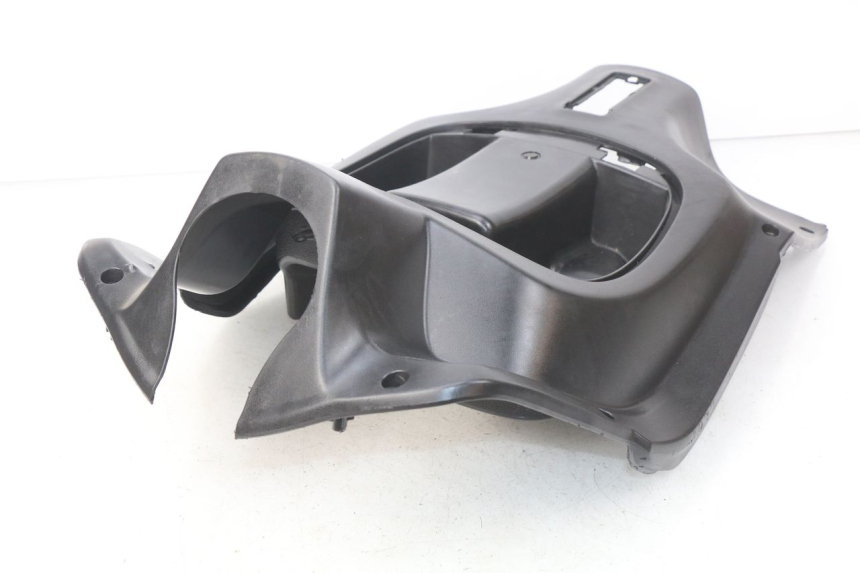 photo de INNER LEGSHIELD PEUGEOT TWEET ACTIVE 4T 50 (2018 - 2022) - Surface and material condition