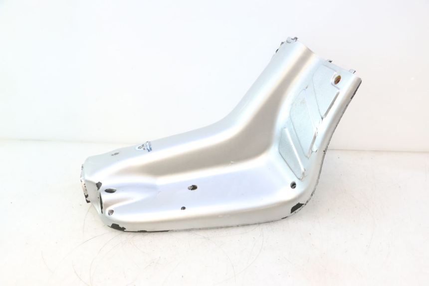 photo de INNER LEGSHIELD PIAGGIO TYPHOON 50 (1993 - 1999) - Distinctive features