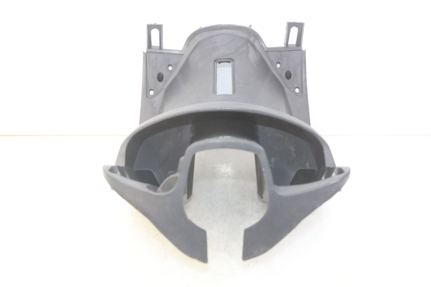 photo de INNER FAIRING PEUGEOT V-CLIC VCLIC 50 (2007 - 2013) - Fixing points details