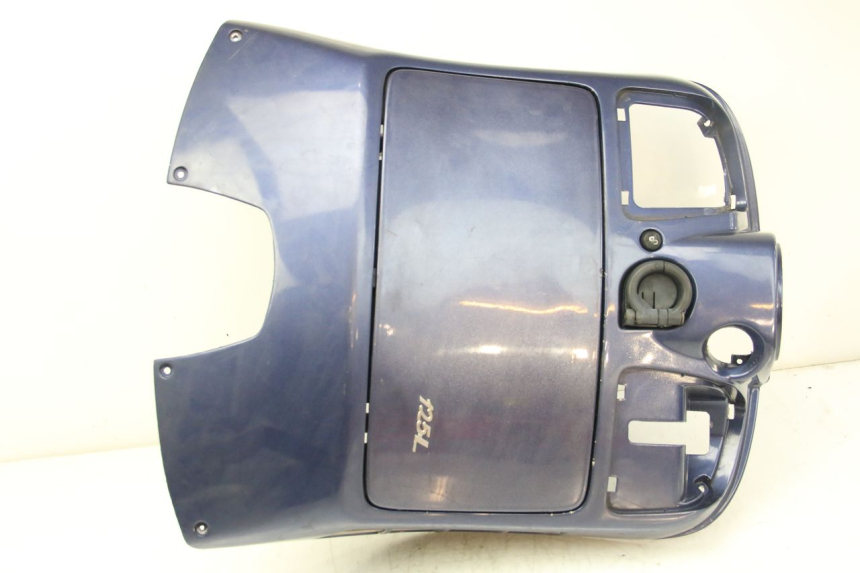 photo de INNER LEGSHIELD PIAGGIO VESPA GRANTURISMO 125 (2003 - 2007) - Main view