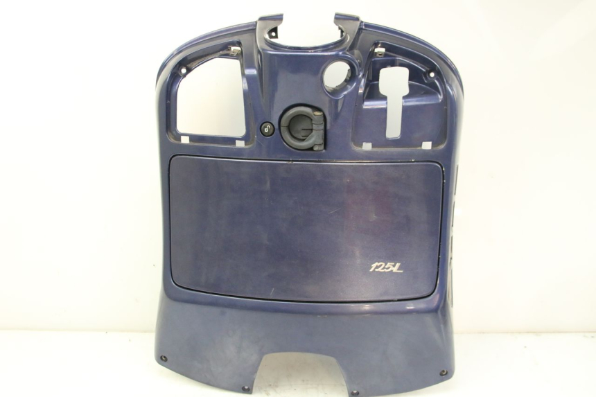 photo de INNER LEGSHIELD PIAGGIO VESPA GRANTURISMO 125 (2003 - 2007) - Alternative perspective