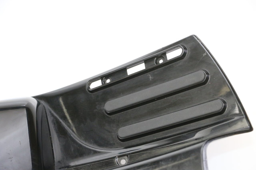 photo de INNER FAIRING PIAGGIO VESPA S 2T 50 (2007 - 2014) - Distinctive features