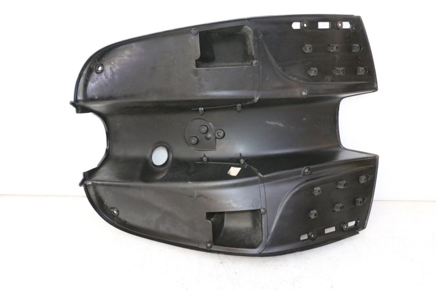 photo de INNER FAIRING PIAGGIO VESPA S 2T 50 (2007 - 2014) - Alternative perspective