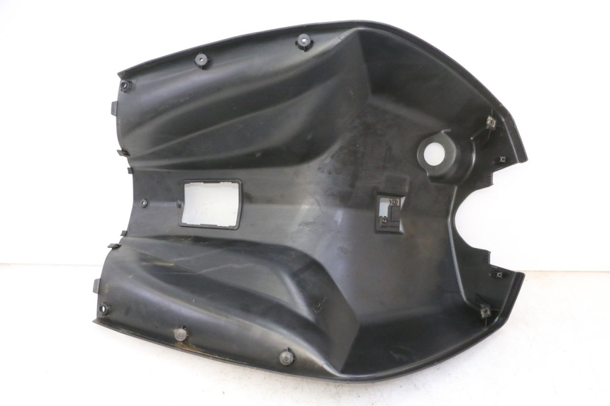 photo de INNER APRON PEUGEOT VIVACITY NEW 4T 50 (2008 - 2017) - Technical close-up