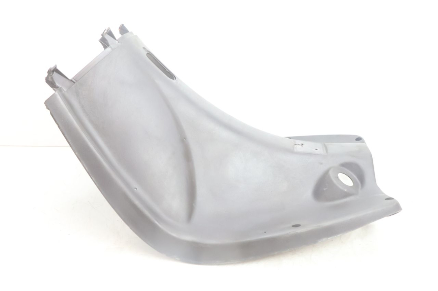 photo de INNER LEGSHIELD PEUGEOT VIVACITY 100 (1999 - 2008) - Detailed visual inspection