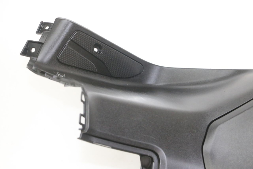 photo de INNER FAIRING YAMAHA X-MAX XMAX 125 (2010 - 2013) - Detailed visual inspection