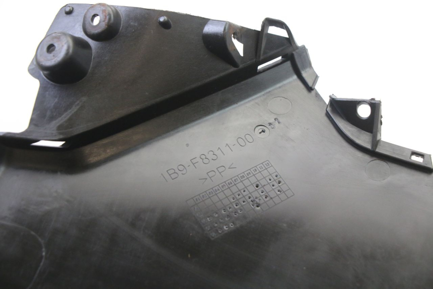 photo de INNER APRON YAMAHA XMAX X-MAX 125 (2006 - 2009) - Component zoom