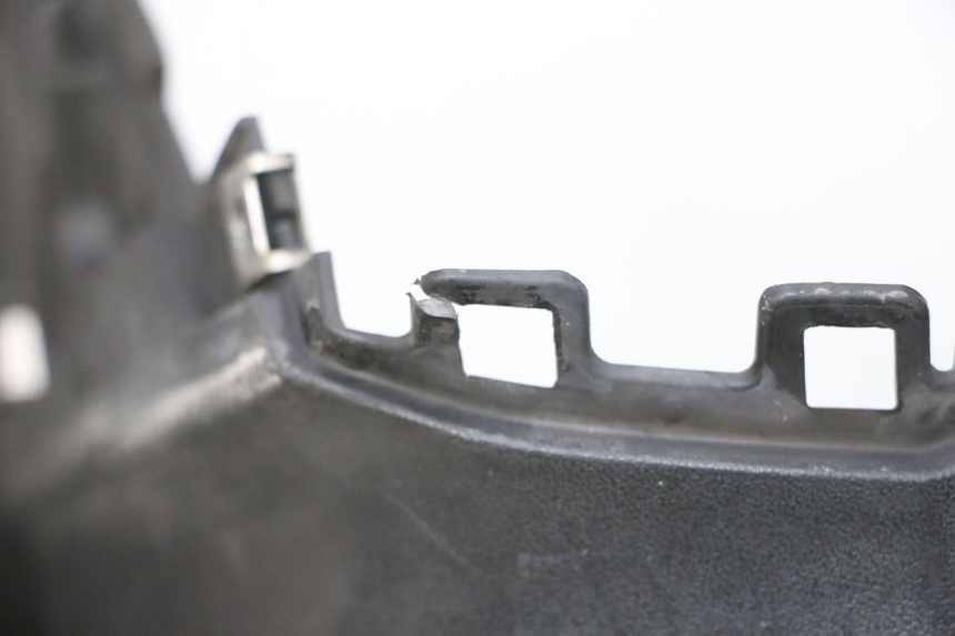 photo de INNER FAIRING YAMAHA X-MAX XMAX 125 (2010 - 2013) - Additional view of the item