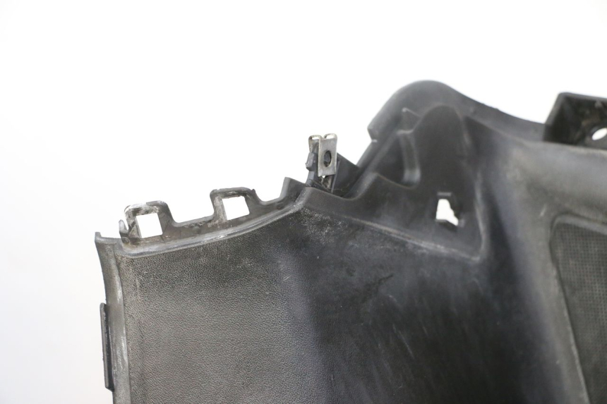 photo de INNER FAIRING YAMAHA X-MAX XMAX 125 (2010 - 2013) - Markings and original references