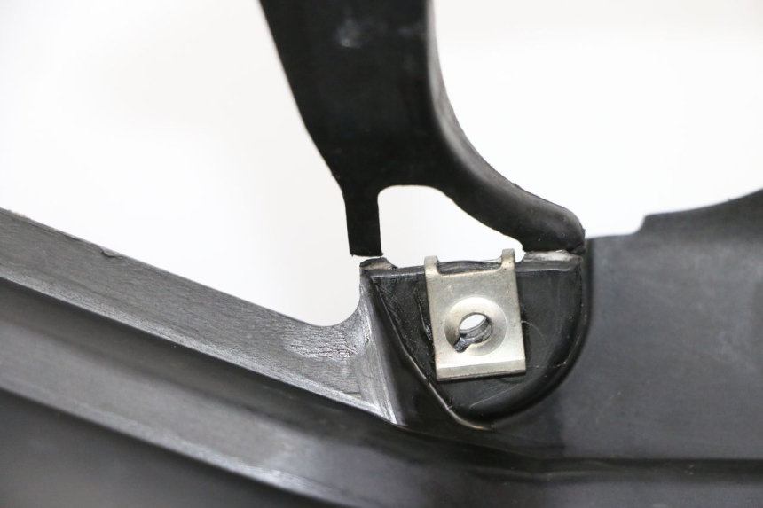 photo de INNER FAIRING YAMAHA X-MAX XMAX 125 (2010 - 2013) - Additional view of the item