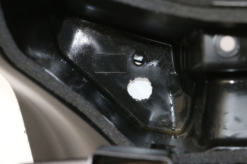 photo de INNER FAIRING YAMAHA X-MAX XMAX 125 (2010 - 2013) - Surface and material condition