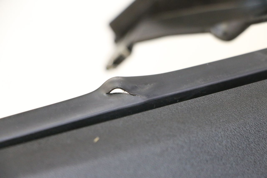 photo de INNER FAIRING YAMAHA X-MAX XMAX 125 (2010 - 2013) - Distinctive features