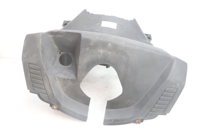 photo de INNER APRON YAMAHA XMAX X-MAX 125 (2006 - 2009) - Surface and material condition