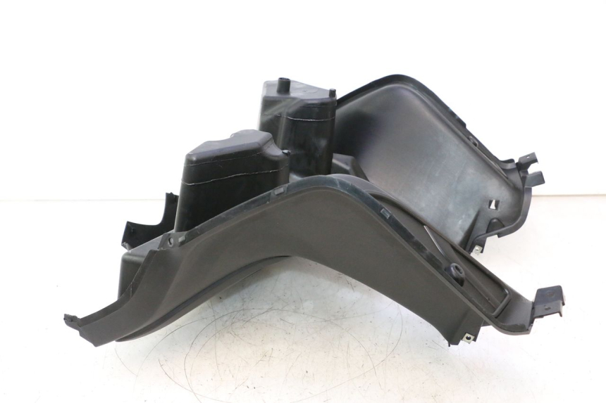 photo de INNER FAIRING YAMAHA X-MAX XMAX 125 (2010 - 2013) - Supplementary product photo
