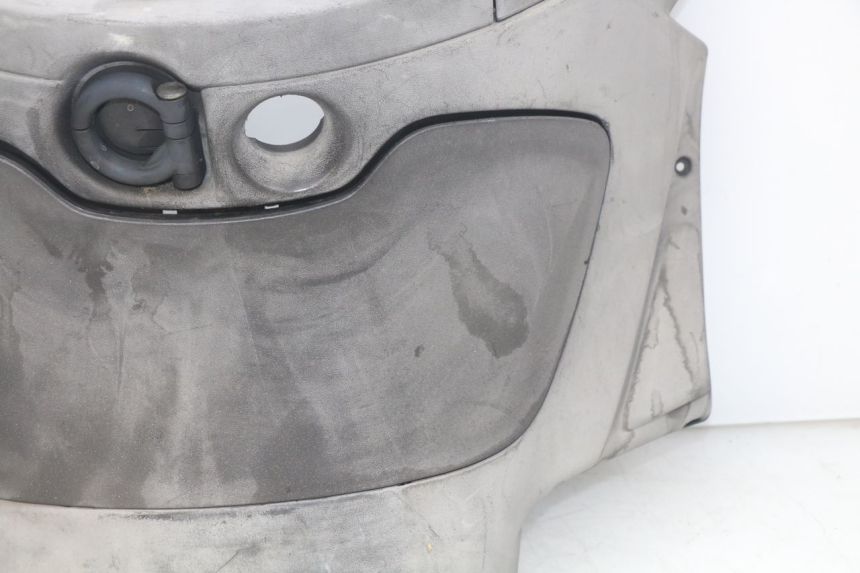 photo de INNER APRON PIAGGIO X9 EVOLUTION 250 (2003 - 2007) - Distinctive features