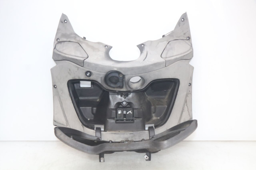 photo de INNER APRON PIAGGIO X9 EVOLUTION 250 (2003 - 2007) - Focus on structure