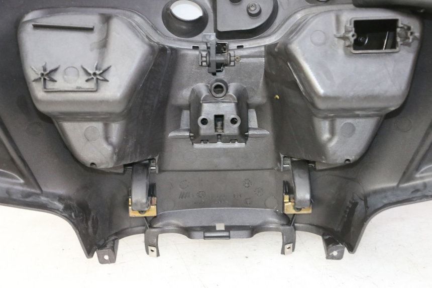 photo de INNER APRON PIAGGIO X9 EVOLUTION 125 (2003 - 2007) - Additional view of the item