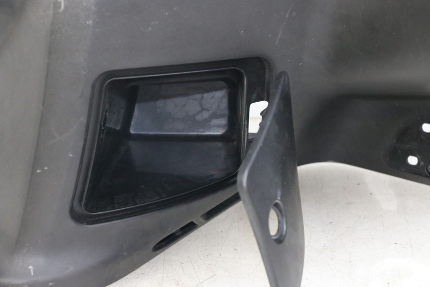 photo de INNER LEGSHIELD KYMCO XCITING 250 (2006 - 2009) - Additional view of the item