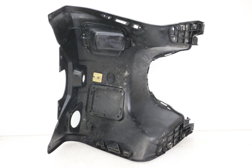 photo de INNER LEGSHIELD KYMCO XCITING 250 (2006 - 2009) - Fixing points details