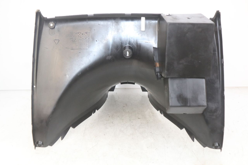 photo de INNER FAIRING YAMAHA YP MAJESTY 125 (2007 - 2010) - Alternative perspective