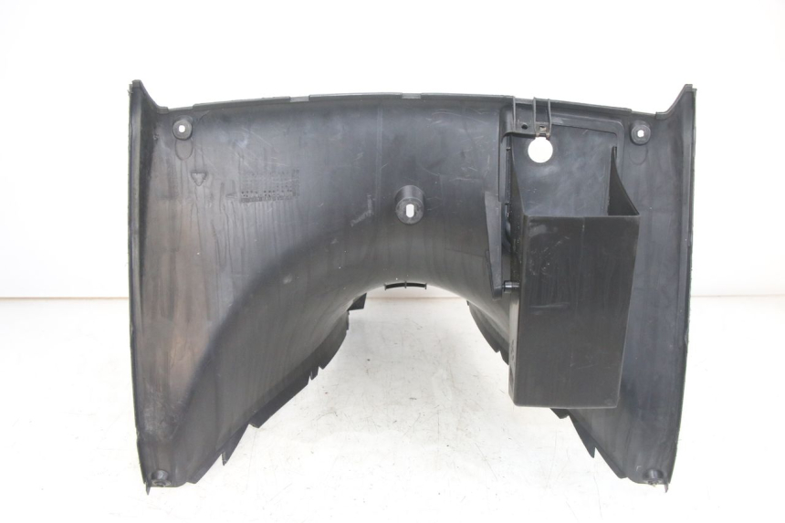 photo de INNER APRON YAMAHA YP MAJESTY 125 (1998 - 2001) - Zoom on usage condition