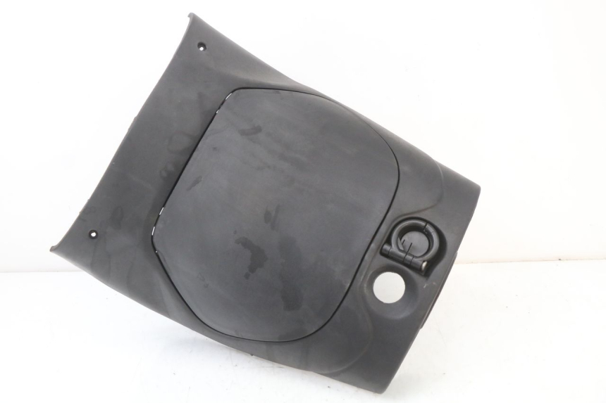 photo de INNER APRON PIAGGIO ZIP 4T 50 (2018 - 2020) - Zoom on usage condition