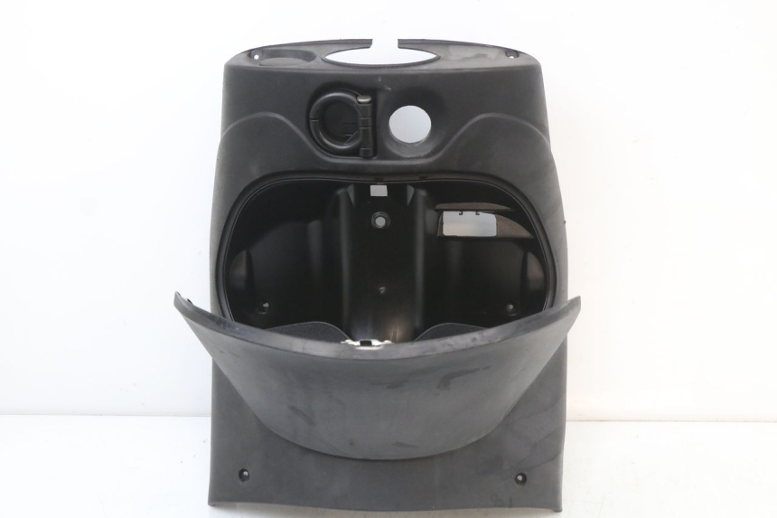 photo de INNER APRON PIAGGIO ZIP 4T 50 (2018 - 2020) - Technical close-up
