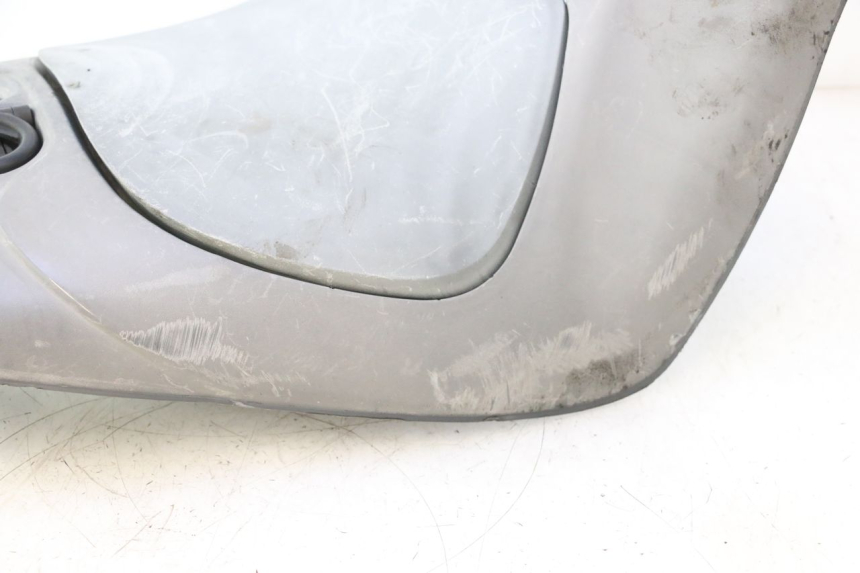 photo de INNER LEGSHIELD PIAGGIO ZIP 4T 50 (2006 - 2017) - Additional view of the item