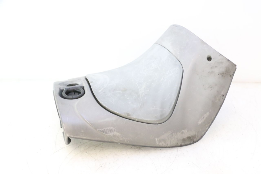photo de INNER LEGSHIELD PIAGGIO ZIP 4T 50 (2006 - 2017) - Markings and original references