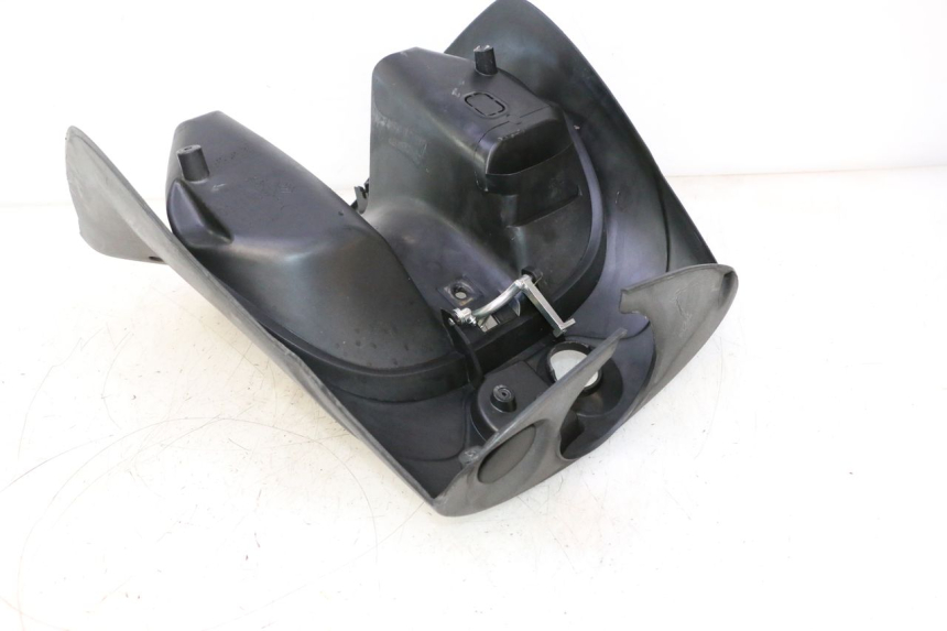 photo de INNER LEGSHIELD PIAGGIO ZIP IGET 4T 50 (2021 - 2023) - Alternative perspective
