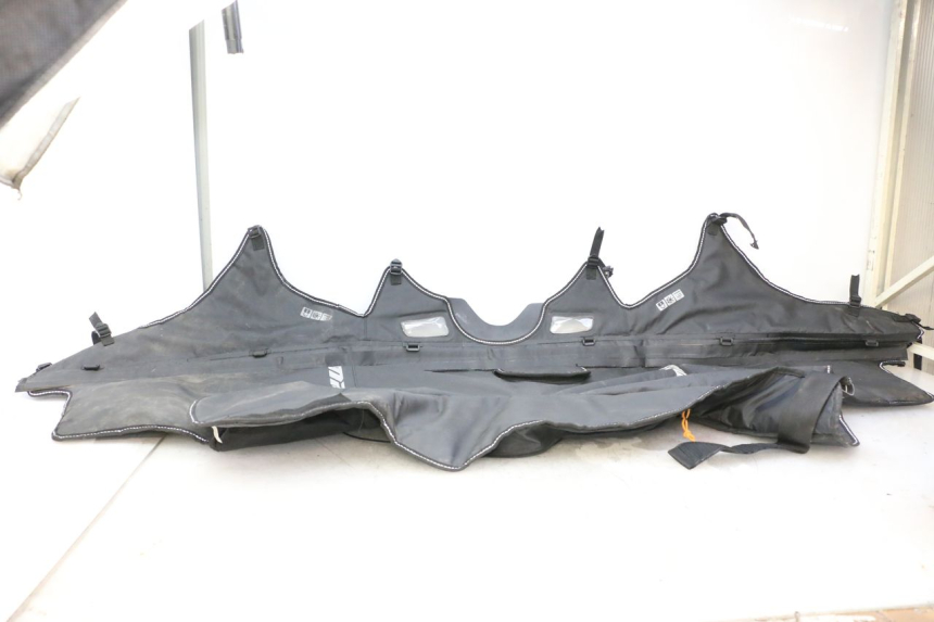 photo de LEG COVER PIAGGIO MP3 HPE 310 (2024 - 2025) - Main view