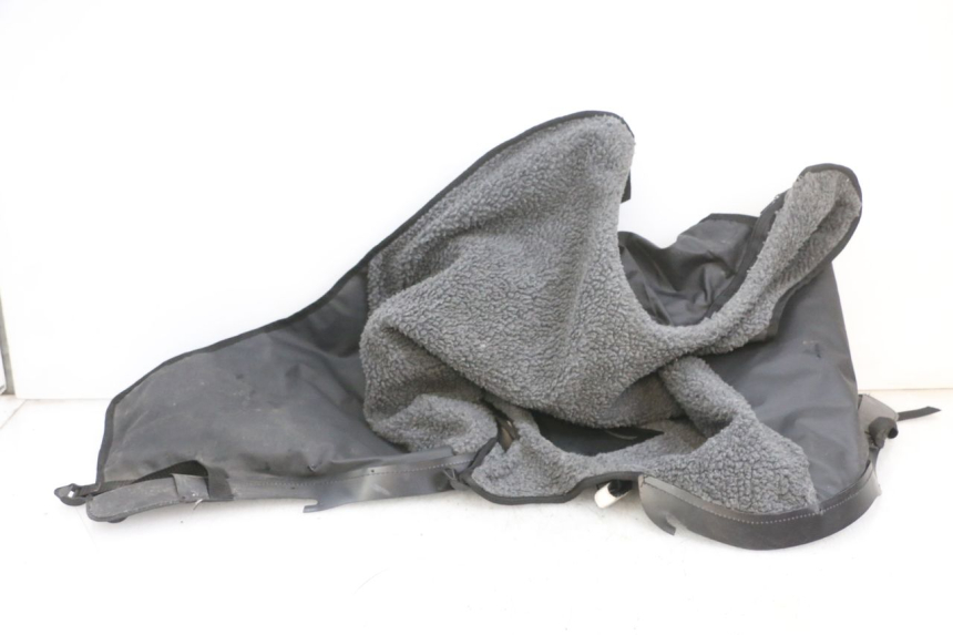 photo de LEG COVER PIAGGIO ZIP 4T 50 (2018 - 2020) - Alternative perspective