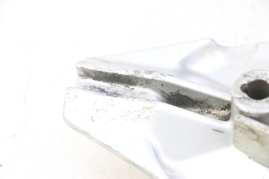 photo de REAR BRAKE DRUM HONDA CRF-F CRF F 110 (2019 - 2022) - Fixing points details