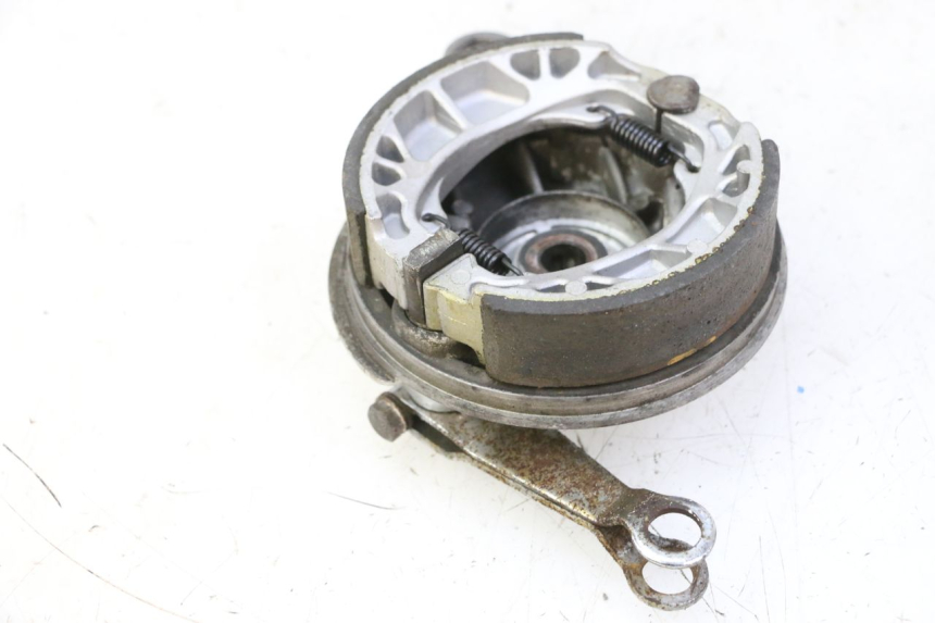 photo de REAR BRAKE DRUM SKYTEAM DAX REPLICA 110 (2005 - 2015) - Fixing points details